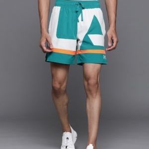 Mens Under Armour Baseline Woven 7” Basketball Shorts Size Medium